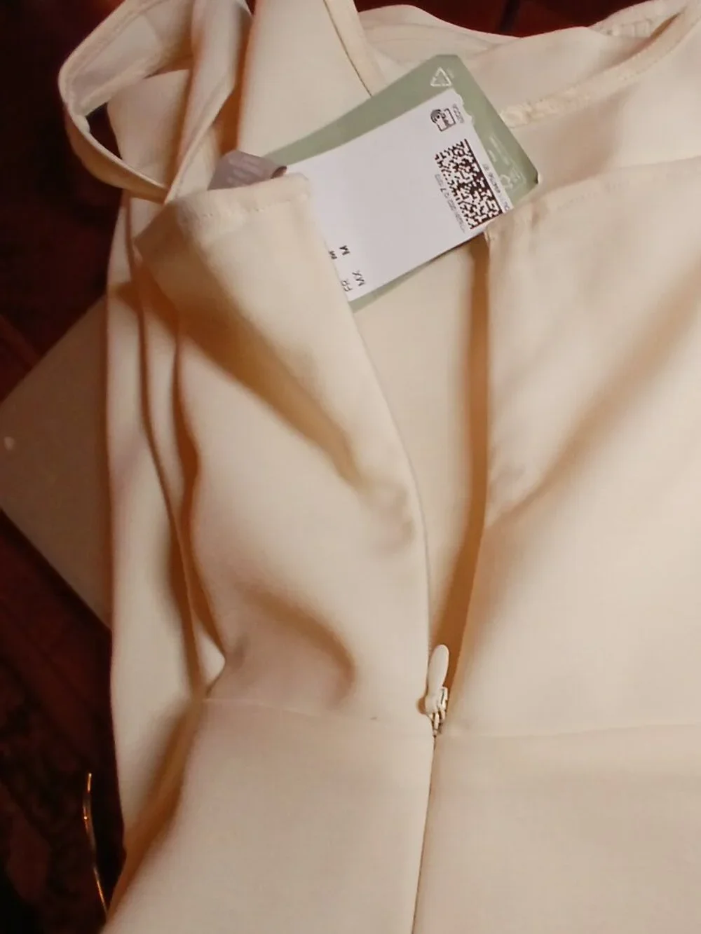 H & M Cream Sleeveless Fit and Flare Mini Dress - Picture 8 of 11